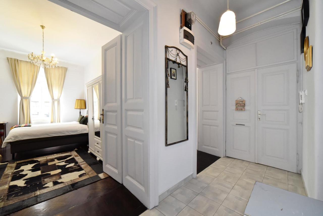 Ferienwohnung 1Br In Central Zagreb & Main Station, Free Parking Exterior foto